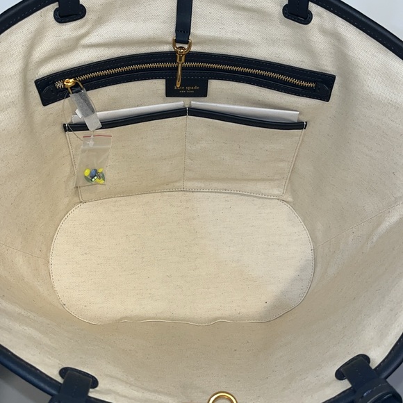 NWT! $378 kate spade Shore Thing Dragonfly Embellished Striped Straw Large Tote - Picture 9 of 17